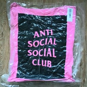 💔UNOPEN Anti Social Social Club REGRETS Pillow